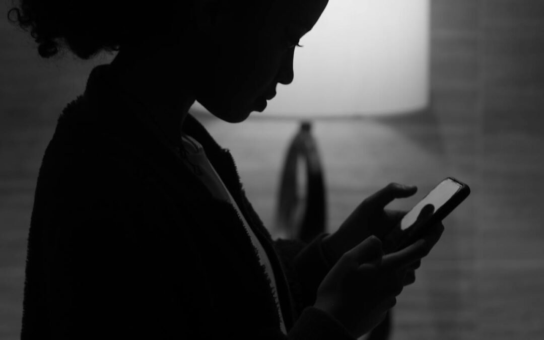 Comment retrouver un SMS supprimé par erreur ? (Android et iPhone)